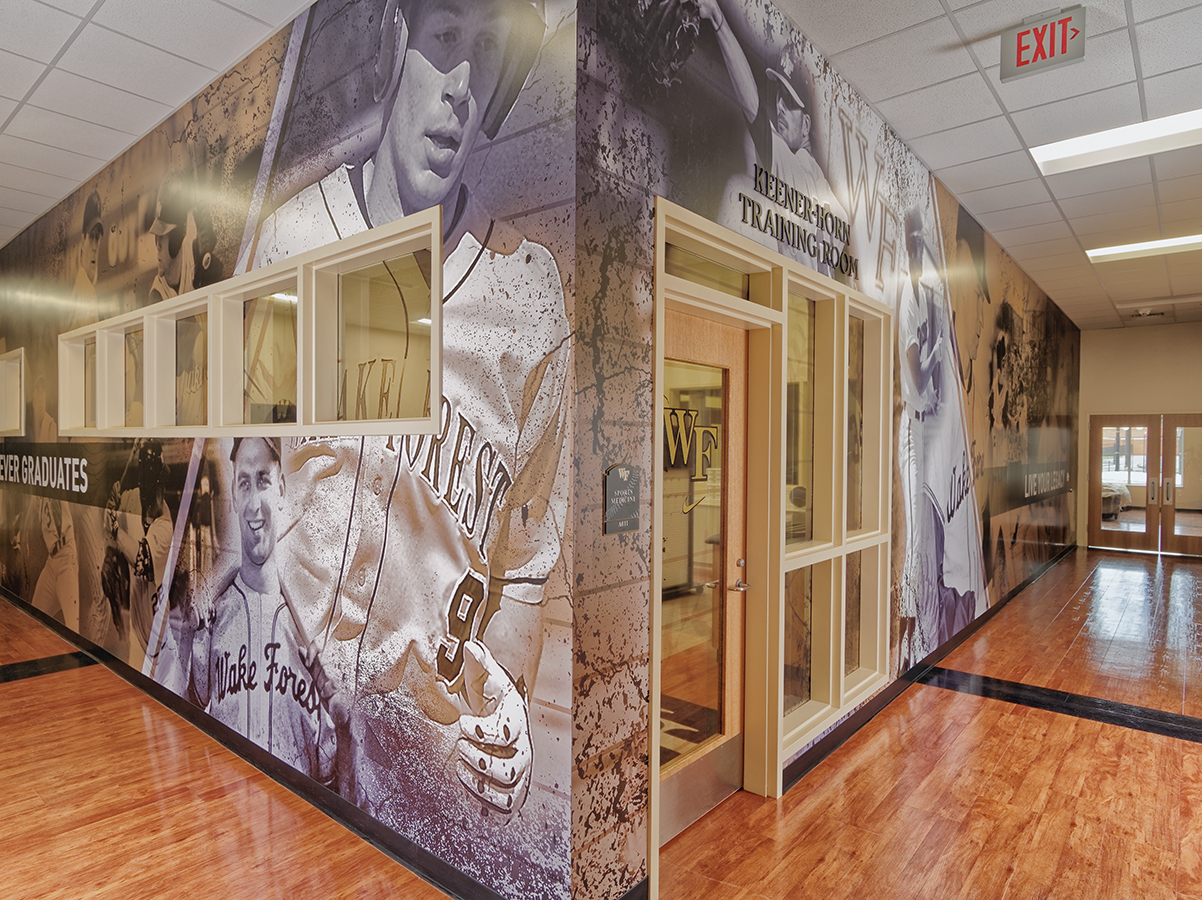 C. 2010-17 The House of NyghtFalcon. All Rights Reserved.